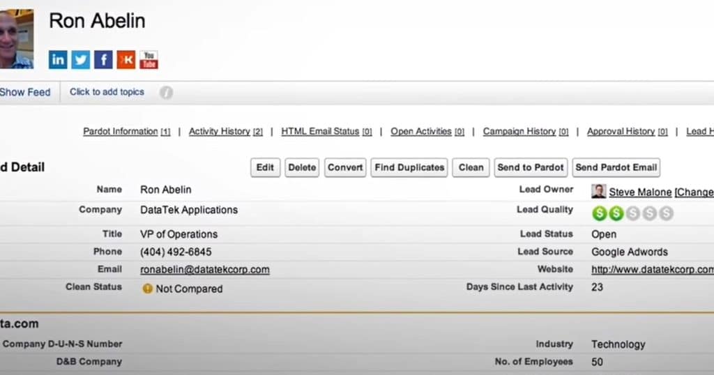 une fiche client sur salesforce